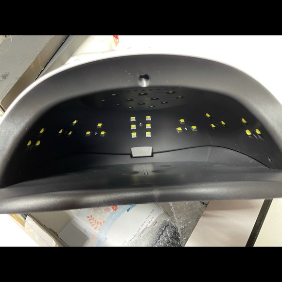 Sun model BQ6T 2in1 led/uv nail lamp. See photos - Picture 6 of 7